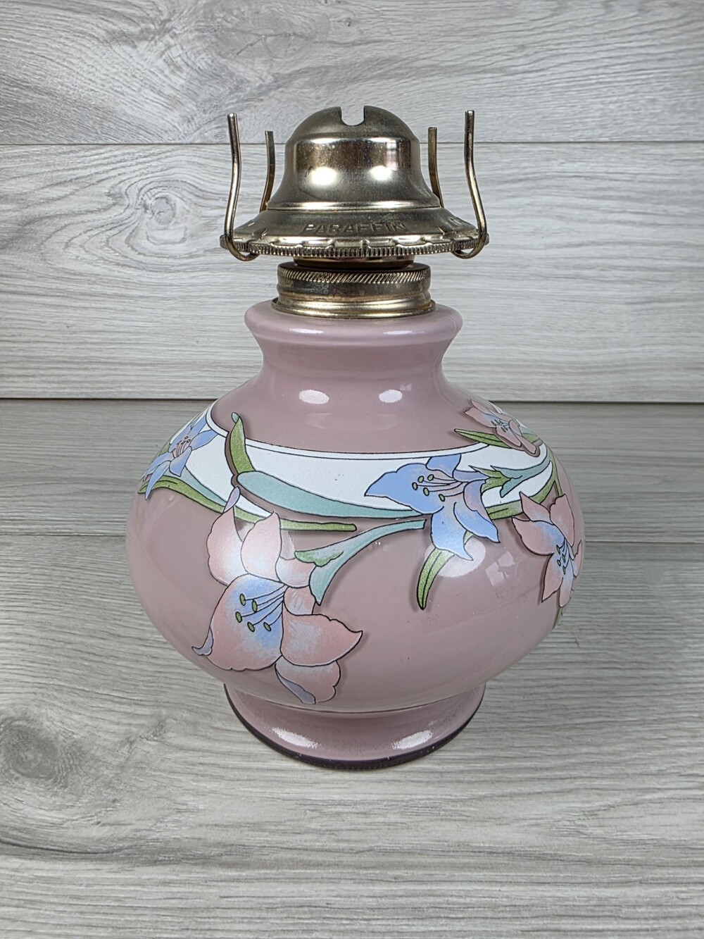 Vtg Kaadan Glass Hurricane Oil Lamp Chimney 1980 Lilies Floral Base Pink 265.5